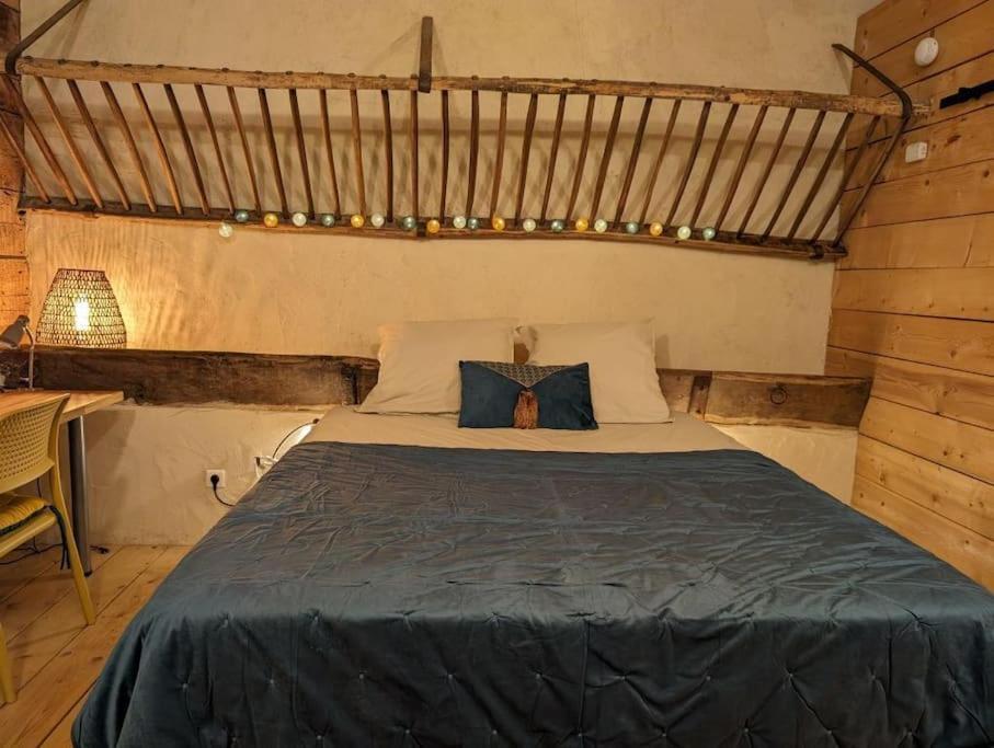 Logement - Studio Independant A Pérouges Exteriör bild